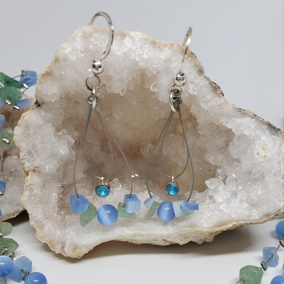 FINAL DROP!! Blue & Green Multi Wire Chain Beaded Necklace & Dangle Earrings Set - Picture 2 of 8